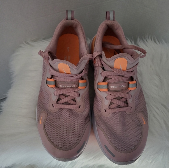 Nike Women's Pink and Orange Sneakers, Size - Picture 3 of 7